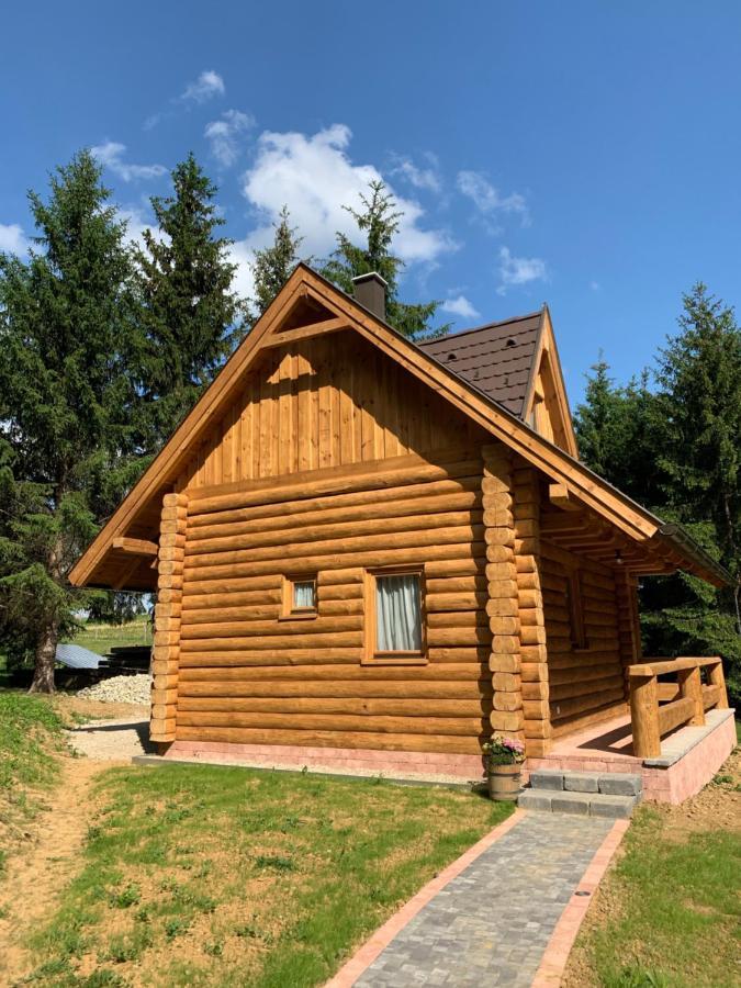 Gyurka Kisroenkhaz Bed & Breakfast Ispánk Екстериор снимка